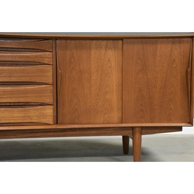 1960s Refinished Arne Vodder for Skovby 86” Teak Credenza For Sale - Image 12 of 13