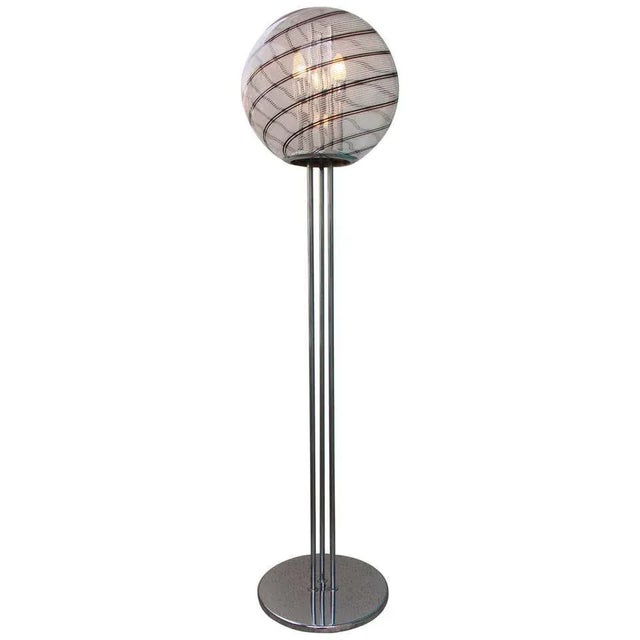 Metal Floor Lamp Massimo and Lella Vignelli in the style of Venini, circa 1970 For Sale - Image 7 of 8