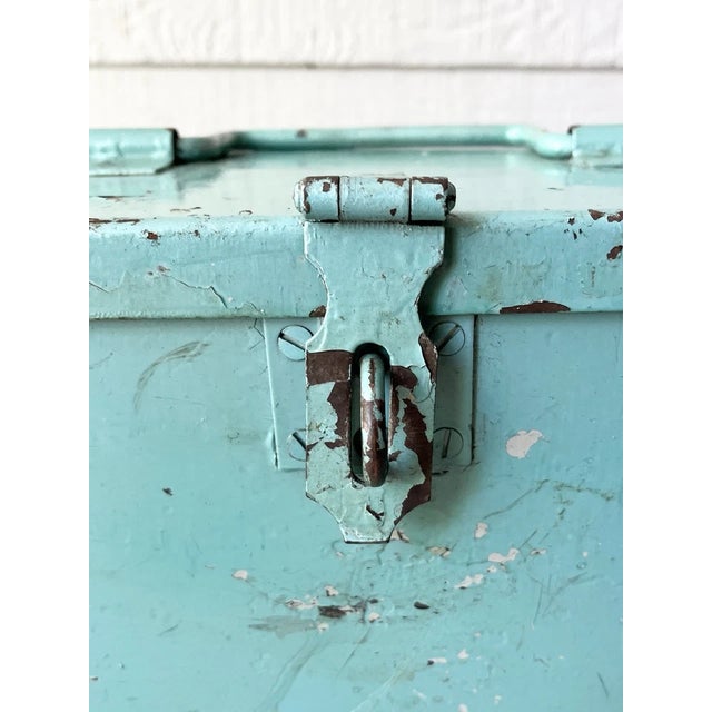 1950s 1950s Vintage Large & Heavy Teal Turquoise Green-Blue Metal Tool Chest Décor For Sale - Image 5 of 12