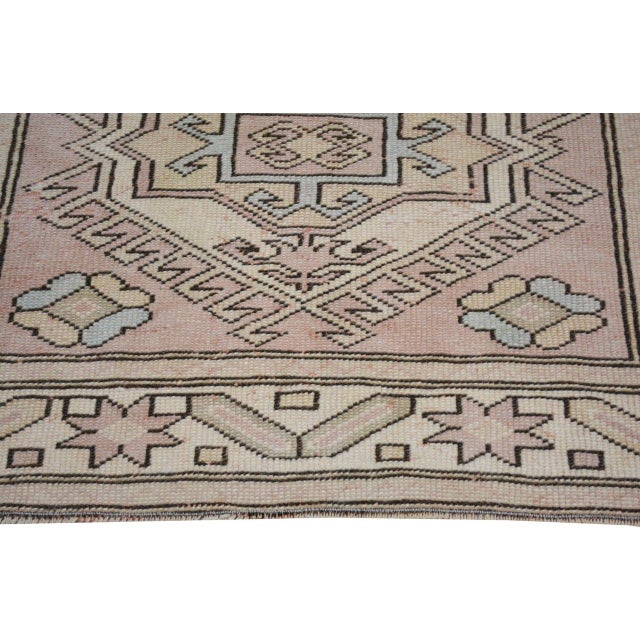 1950s Vintage Turkish Anatolian Knotted Wool Rug, 3'5''x4'3'' For Sale - Image 5 of 5