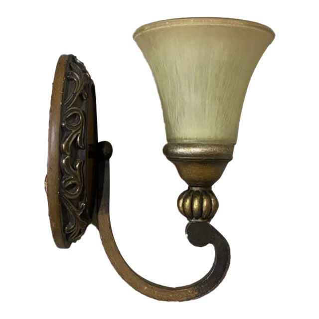 Vintage Hampton Bay Traditional Style One Light Wall Sconce For Sale