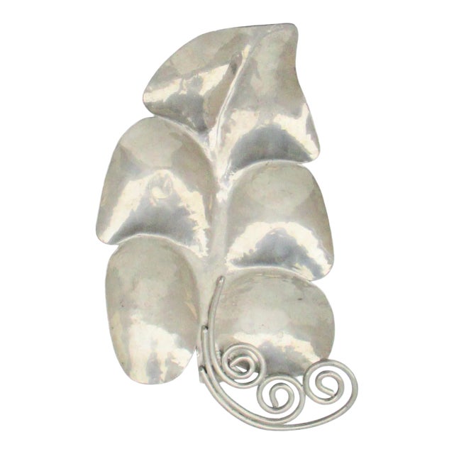 1950s Aluminum Center Serving Leaf Tray Vintage For Sale