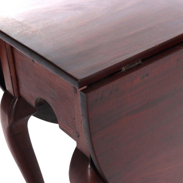 18thC Chippendale Mahogany Drop Leaf Shoe Foot & Gate Leg Table For Sale - Image 4 of 15
