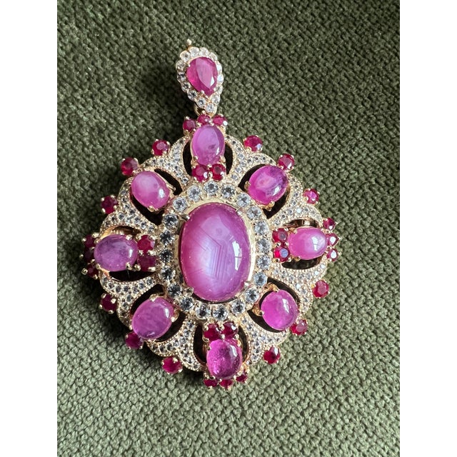 Pink Bochic “Orient” 60 Carat Multi Ruby Brooch Set In 18K Gold & Silver For Sale - Image 8 of 12