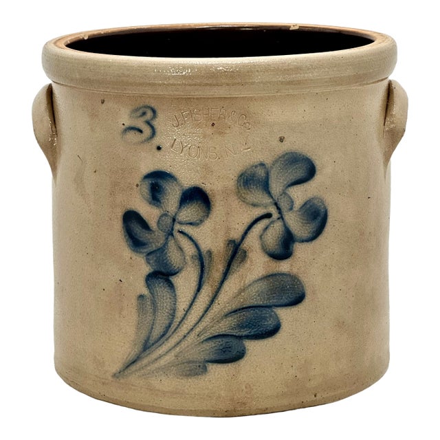 Excellent Antique 1870s American Blue Double Flower Decorated 3 Gallon Stoneware Crock by J Fisher in Lyons New York For Sale
