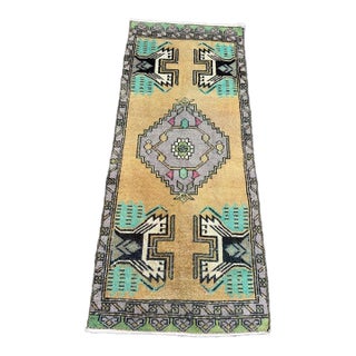 Turkish Yastik Rug 1'6" x 3'8" For Sale