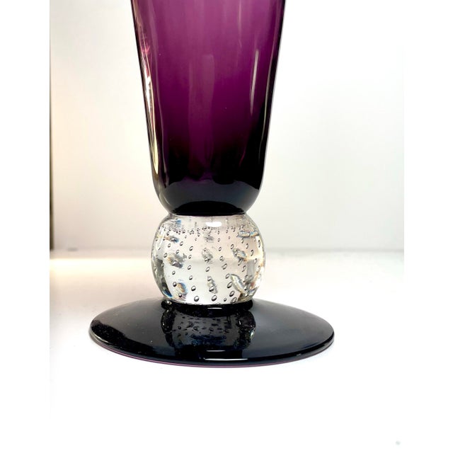 Mid-Century Modern Mid-Century Pairpoint Optic Diamond Vase With Controlled Bubble Ball Stem, Signed For Sale - Image 3 of 7