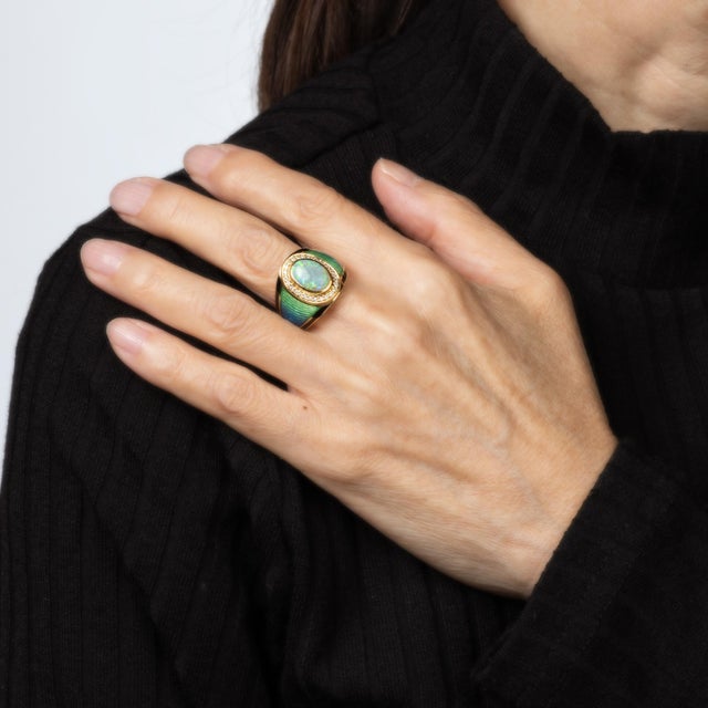 Natural Opal Diamond Ring Enamel Vintage 18k Yellow Gold Wide Cigar Band Sz 7 For Sale In Los Angeles - Image 6 of 7