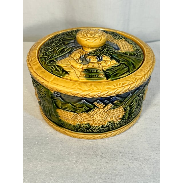 George Jones Vintage George Jones Style Majolica Biscuit Container For Sale - Image 4 of 11
