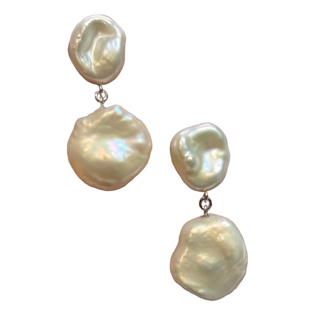 Fresh Water Pearl Dangle Earrings 14k White Gold Certified For Sale