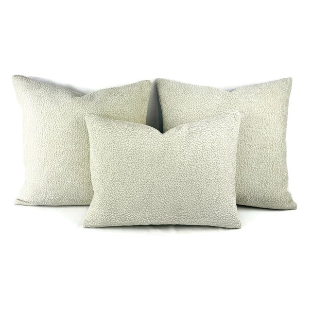 2020s Kravet Smart Barton Chenille in Latte Lumbar Pillow Cover - 36074-1111 Cream Crushed Textured Chenille Rectangle Cushion Case For Sale - Image 5 of 5