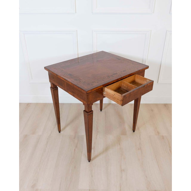 Italian Italian Late 18th Century Tuscan Walnut Inlaid Table For Sale - Image 3 of 7