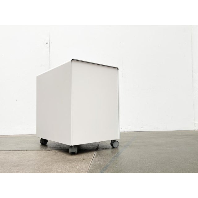 ATM Series Metal Office Trolley Container by Jasper Morrison for Vitra For Sale - Image 17 of 18