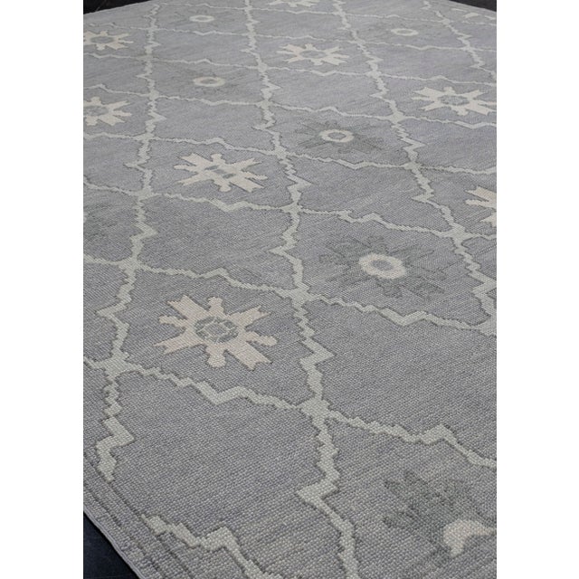Modern Turkish Oushak Rug Gray & Cream Handwoven Wool Rug 8'3" X 10'2" For Sale - Image 3 of 8