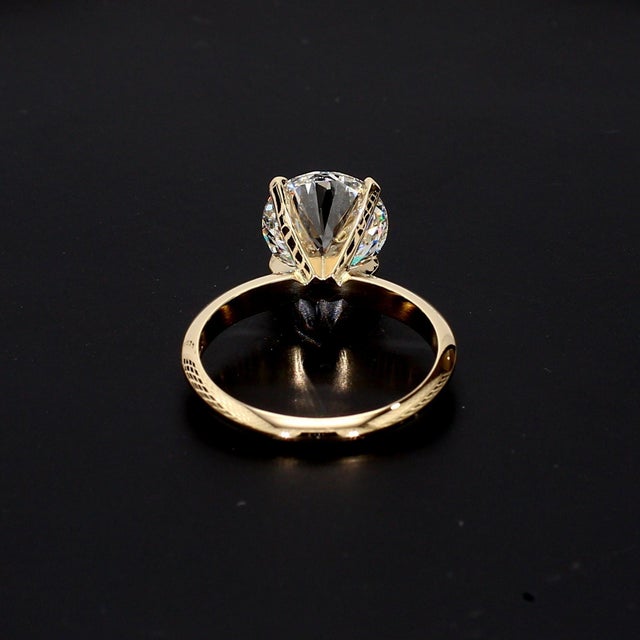 2020s Igi Certified 3ct Lab-Grown Diamond 14k Yellow Gold Solitaire Engagement Ring For Sale - Image 5 of 8