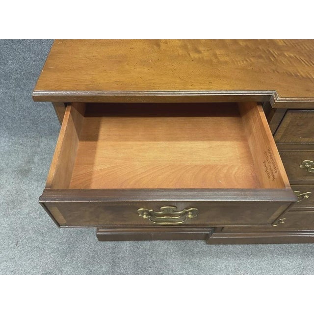 Late 20th Century Henredon Burled Walnut Breakfront Sideboard | 18th Century Style Credenza For Sale - Image 10 of 11