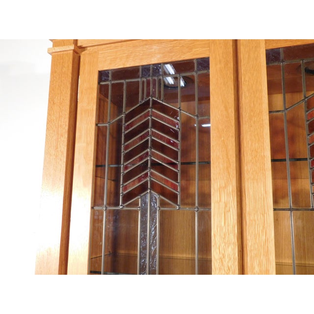 Frank Lloyd Wright Style Tiger Oak China Display Cabinet by Swartzendruber For Sale - Image 4 of 18
