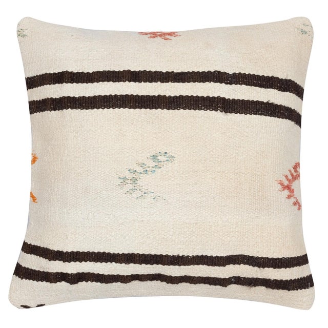 Bring history and warmth into your home with this vintage handmade hemp cushion cover set. This pair of cushion covers is...