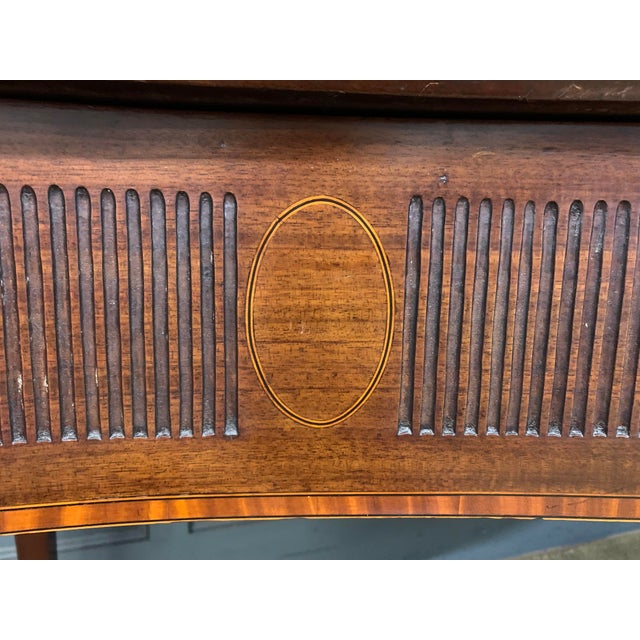 George III Serpentine Mahogany Serving Table, 1790 For Sale - Image 14 of 18