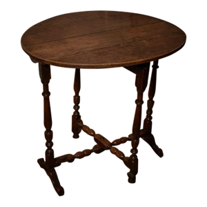 English Baroque Era Tilt Top Table