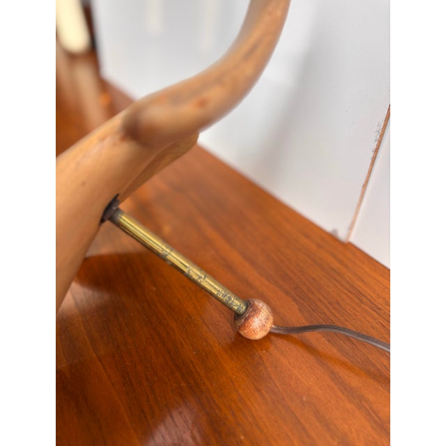 Heifetz 1950s Dove Wood Table Lamp in the Style of Heifetz Lighting For Sale - Image 4 of 7