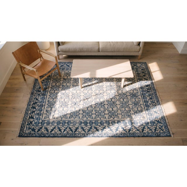 Textile 1930s Blue White Floral Antique N. Indian Agra Cotton Carpet 4'6" X 7' Handknotted Rug For Sale - Image 7 of 7