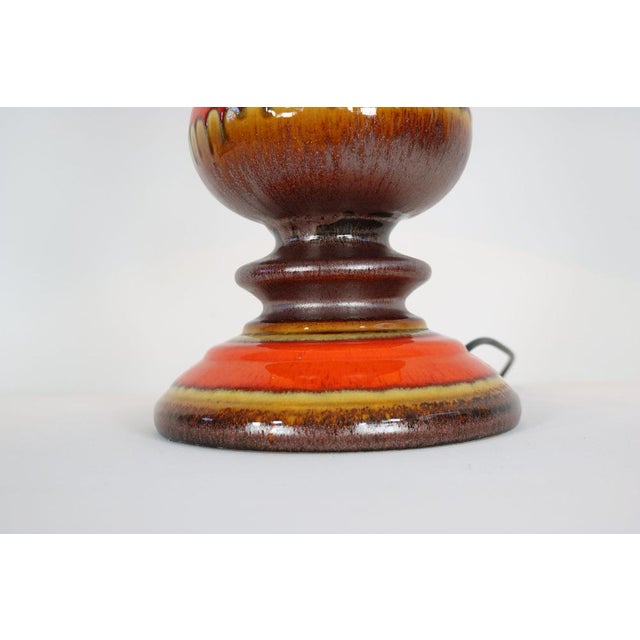 Mid-Century Modern German Ceramic Table Lamp in Warm Orange and Brown Tones with Spacey Fabric Shade, 1970s For Sale - Image 3 of 11