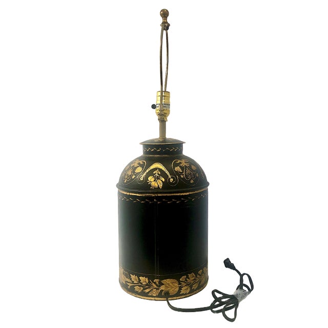 Pair of Antique Tole Brown and Gilt Decorated Tea Canisters as 20th-Century Lamps For Sale In San Francisco - Image 6 of 13