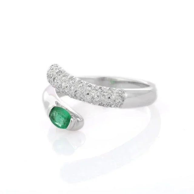Oval Cut Emerald Diamond Cluster Bypass Ring in 18k White Gold For Sale - Image 4 of 10