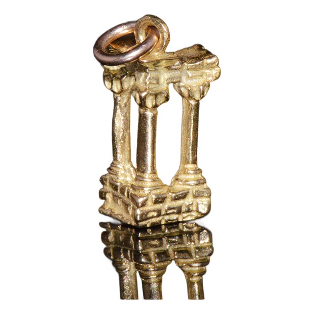 Italian 18k Solid Gold Roman Column Ruins - Temple of Apollo Charm Pendant For Sale