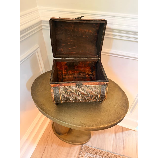 Rustic European Vintage Asian Woven Bamboo and Wicker Mini Chest With Handle For Sale - Image 3 of 8