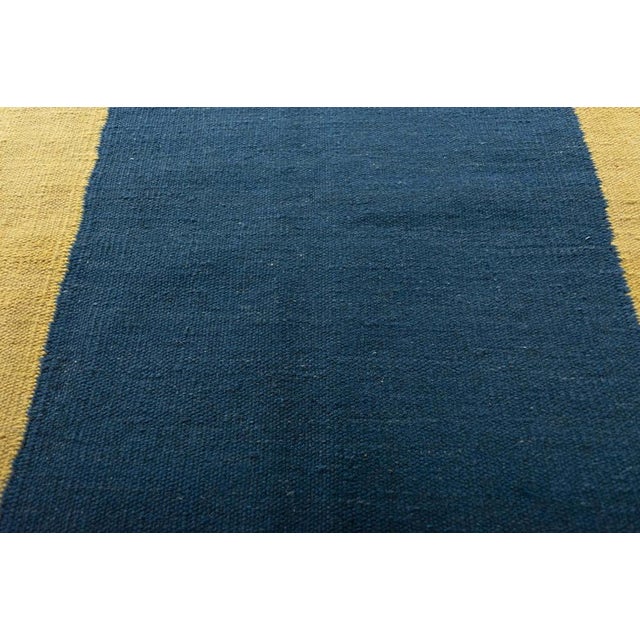 Handwoven Kilim Fars Rug in Pure Wool For Sale - Image 5 of 9
