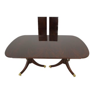 Kindel Flame Mahogany Duncan Phyfe Dining Table For Sale