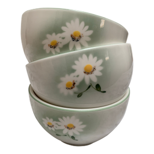 Vintage Japanese Petite Daisy Bowls, Set of Three