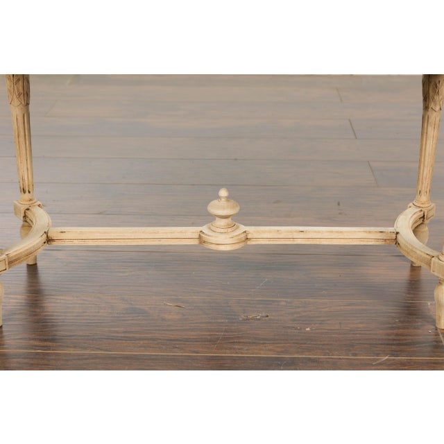 Neoclassical Style 1900s French Carved Walnut Bench with Natural Finish For Sale - Image 4 of 12