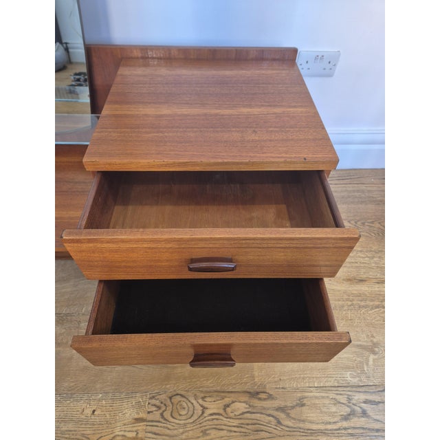 Brown Mid-Century Teak G Plan Quadrille Dressing Table by Roger Bennett for E. Gomme, 1960s For Sale - Image 8 of 12