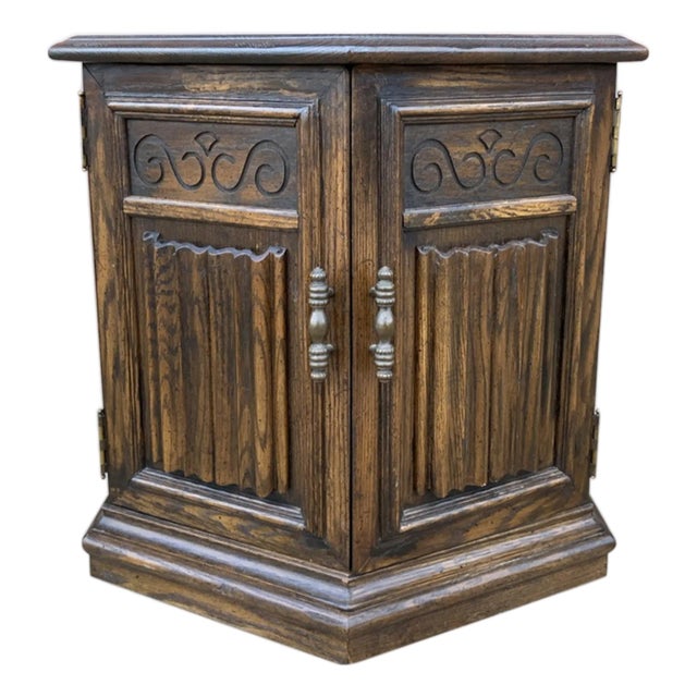 1970s Ethan Allen Vintage "Royal Charter" Solid Oak Hexagonal Cabinet – Spanish Revival Style For Sale