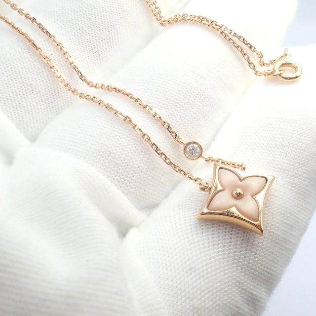 Louis Vuitton Rose Gold Diamond Mother of Pearl Blossom Necklace For Sale - Image 10 of 10