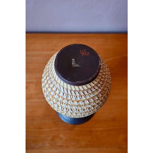 Brutalist Scarred Terracotta Vase by Alfred Krupp, 1970s For Sale - Image 6 of 8