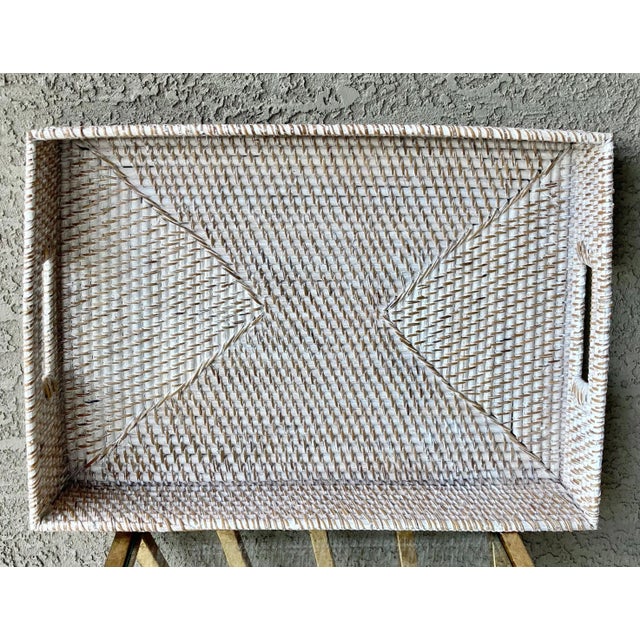 Excellent Pre-Owned Condition. When you think of sandy whitewashed beaches and cool coastal evenings, this organically...