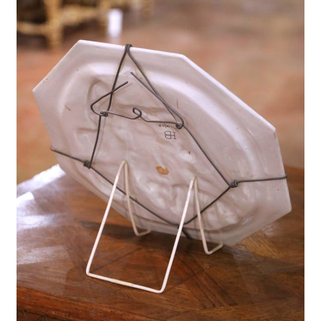 Blue 19th Century French Hb Quimper Faience Octagonal Wall Platter or Serving Tray For Sale - Image 8 of 10