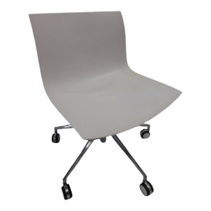 Arper Catifa 46 Swivel Chair