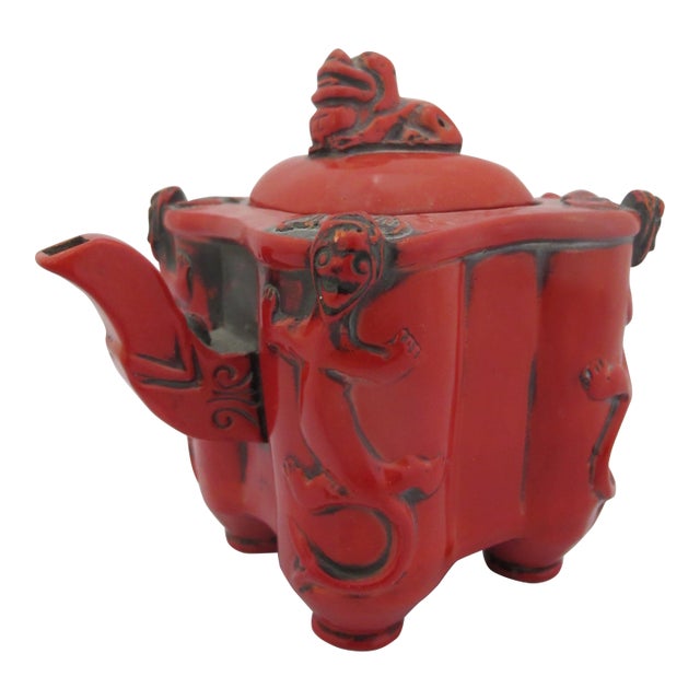 Chinese Red Lacquer Climbing Foo Dog Finial Lid Decorative Teapot For Sale
