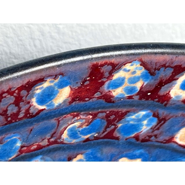 Blue Large Mid-Century Modern German Studio Pottery Decorative Wall Plate by Eva Fritz-Lindner for Karlsruher Majolika, 1960s For Sale - Image 8 of 18