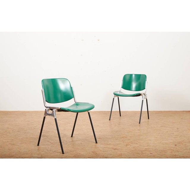 DSC 106 Stacking Chair in Chrome-Plated Tubular Steel by Giancarlo Piretti for Anonima Castelli, 1965 For Sale - Image 5 of 12