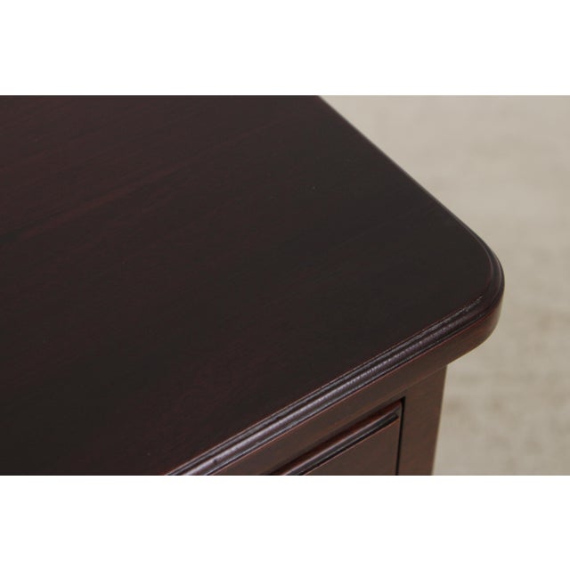 Pair Stickley Colonial Williamsburg Mahogany Bachelor Chests For Sale - Image 14 of 18