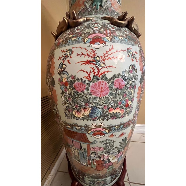 Pair of 4.6 Ft 20th-Century Monumental Vintage Chinese Rose Medallion Porcelain Palace Floor Vase & Carved Stand For Sale - Image 11 of 14