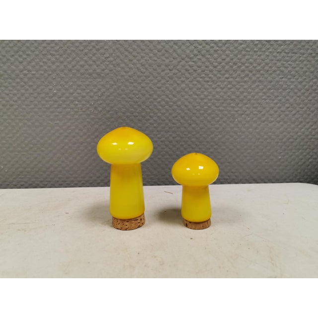 Palet Mushroom-Shaped Salt and Pepper Shakers by Michael Bang for Holmegaard, 1960s, Set of 2 For Sale - Image 12 of 13