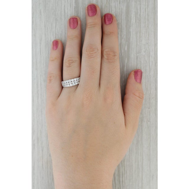 Gemstone Information: - Natural Diamonds - Total Carats - 1.31ctw Cut - Round Brilliant Color - G - I Clarity - VS2 - I1...