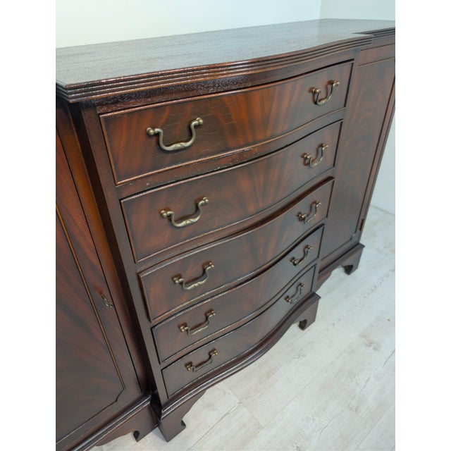 Antique English-Style Mahogany Chest of Drawers, 1900s For Sale - Image 11 of 13